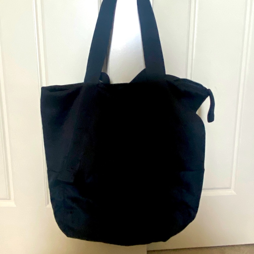 Lululemon YOGA Tote